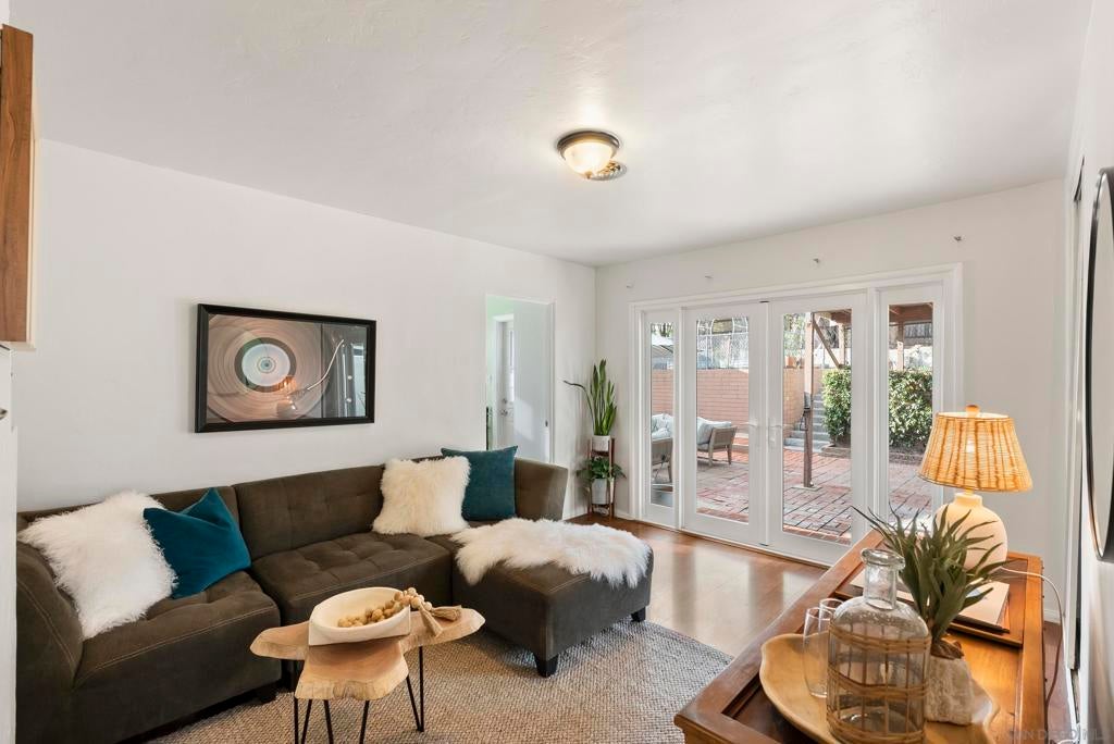 Photo of Listing #250039438SD