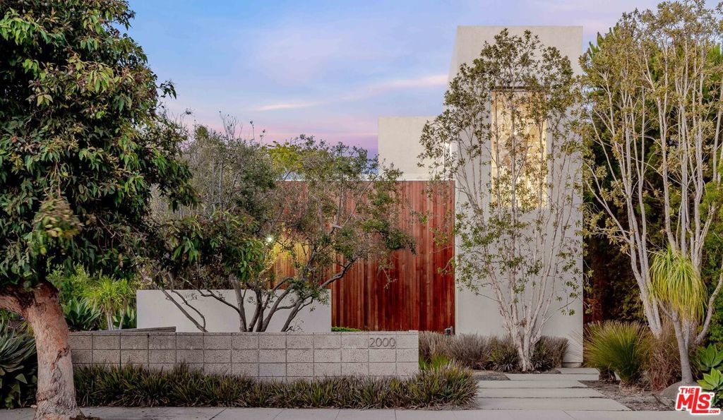 Photo of Listing #25591615