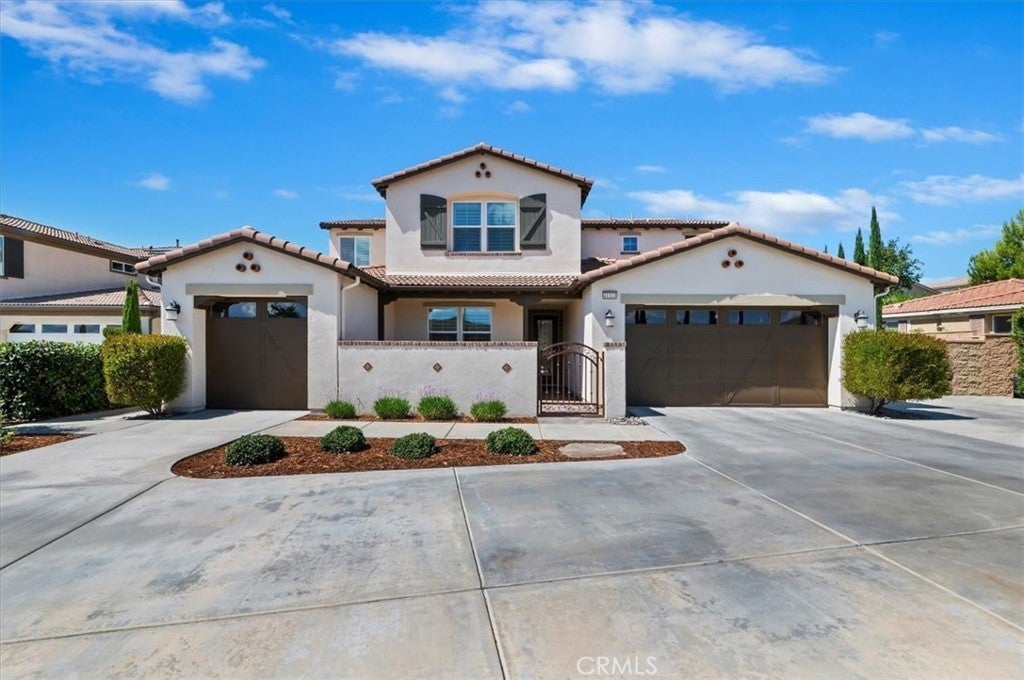 Photo of Listing #IV25221174