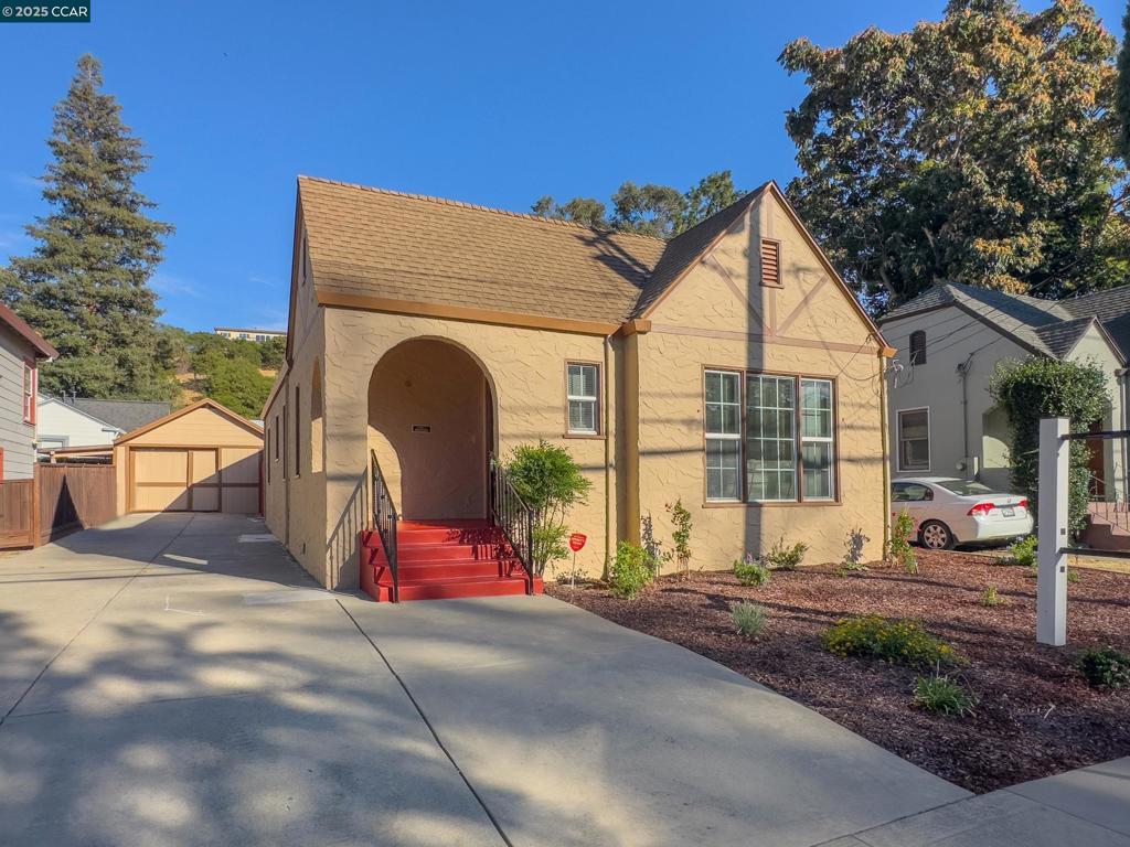 Photo of Listing #41112189