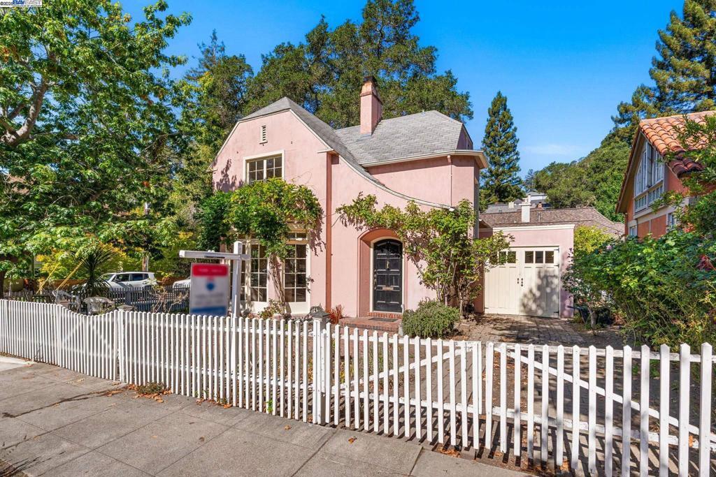 Photo of Listing #41112195