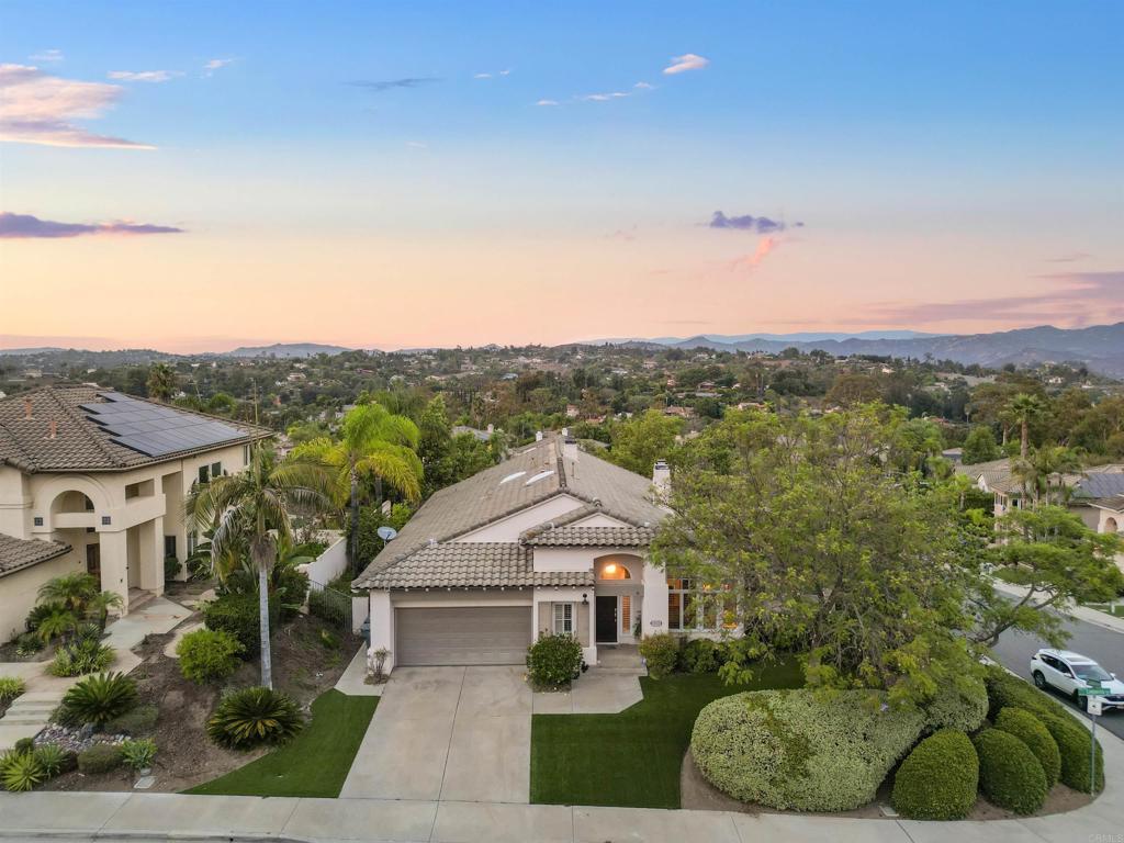 Photo of Listing #PTP2507197