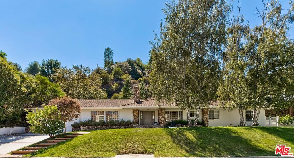 Photo of Listing #25594991