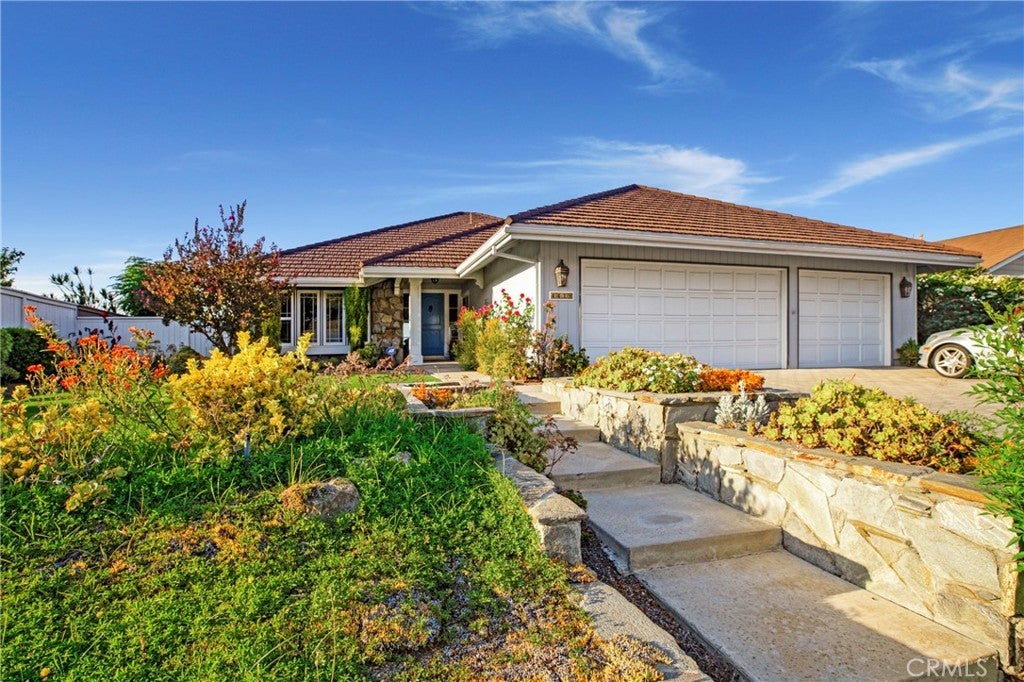 Photo of Listing #OC25221485