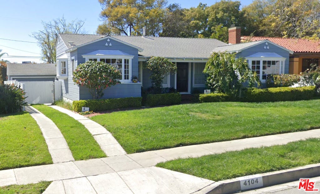 Photo of Listing #25595215