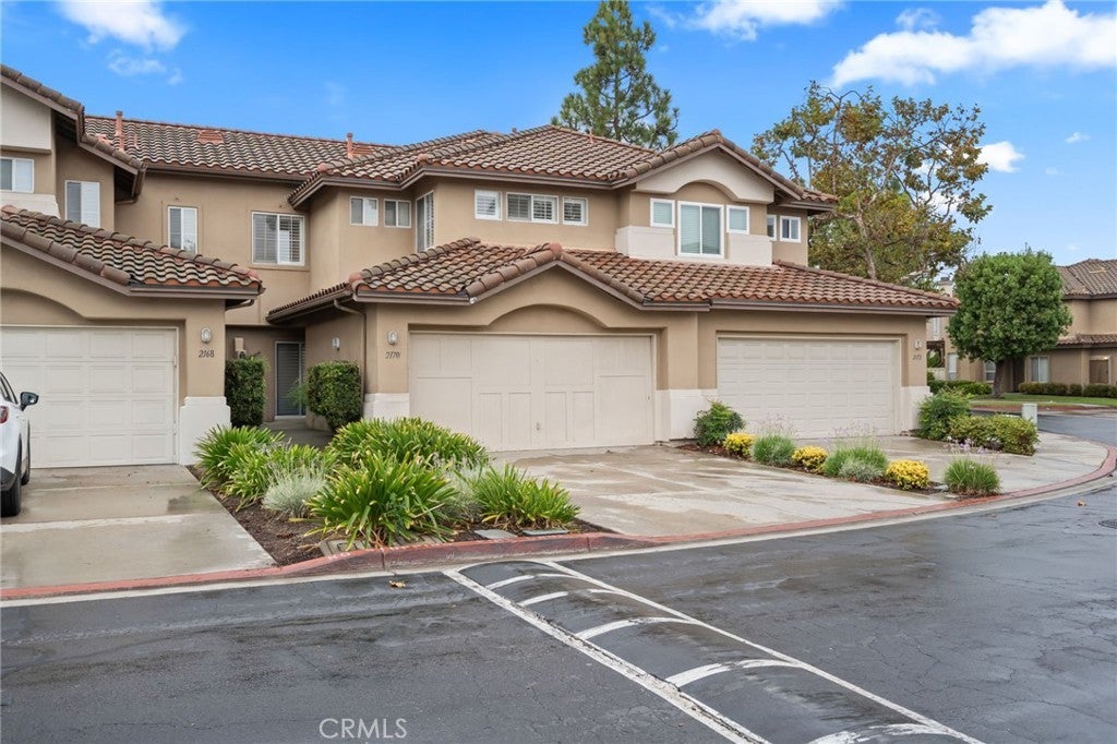 Photo of Listing #SR25221534