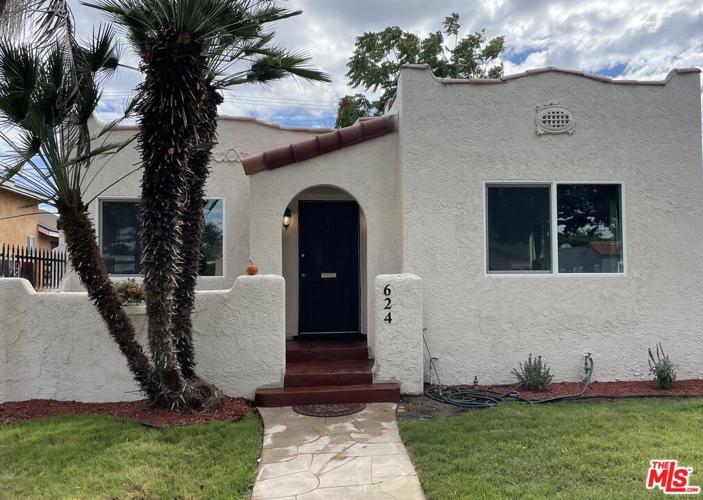 Photo of Listing #25595401