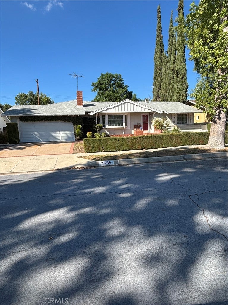 Photo of Listing #SR25222303