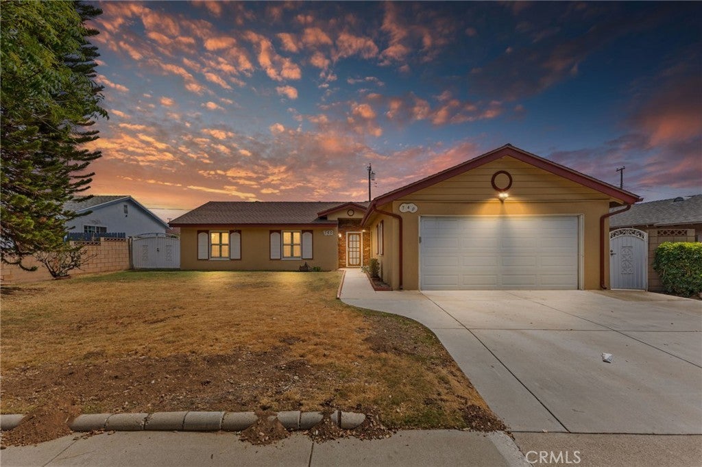 Photo of Listing #PW25219193