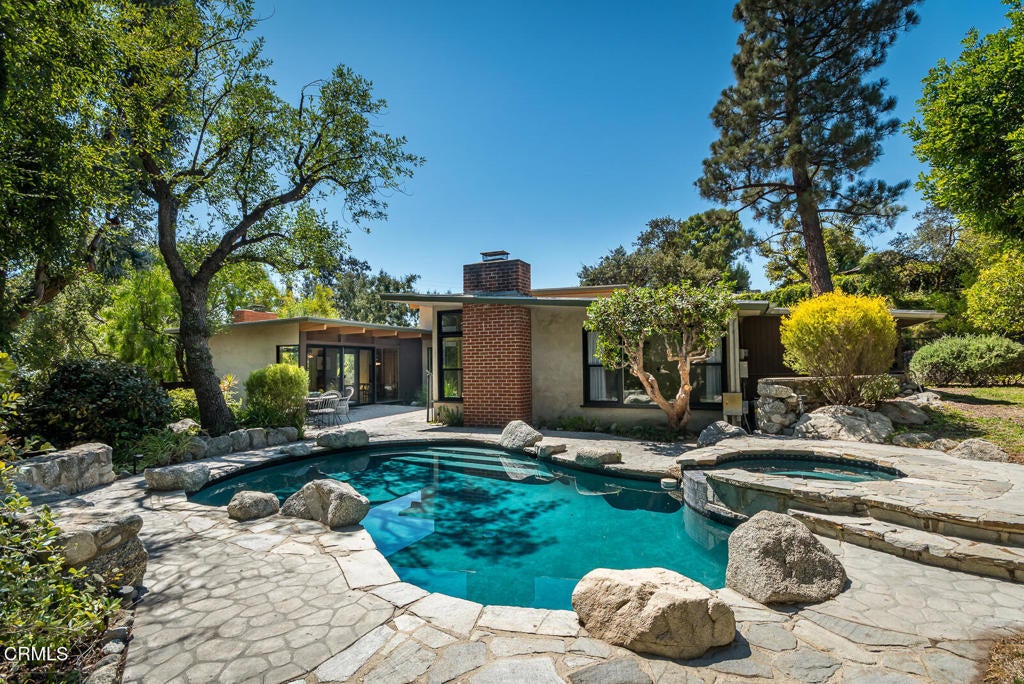 Photo of Listing #P1-24208