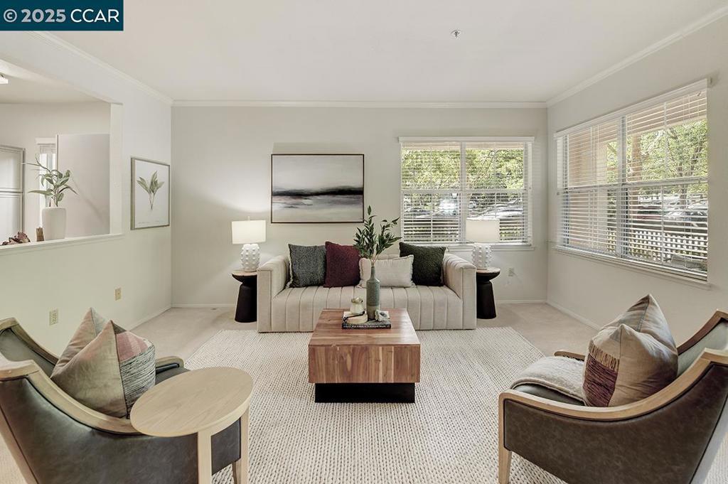 Photo of Listing #41112335