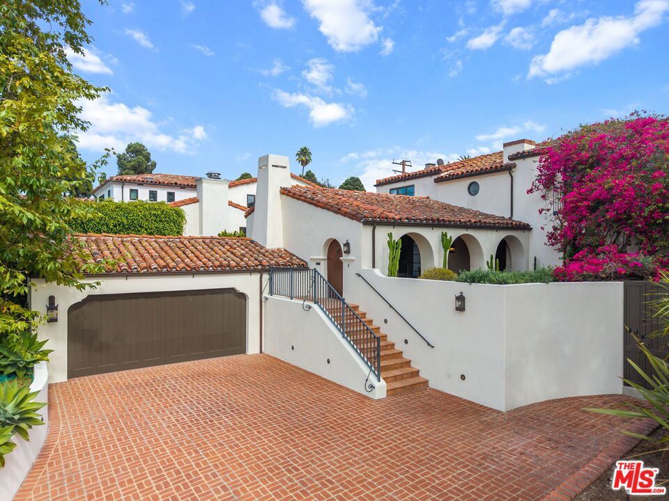 Photo of Listing #25594363