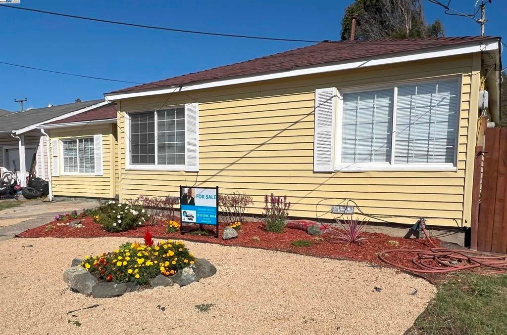 Photo of Listing #41112342