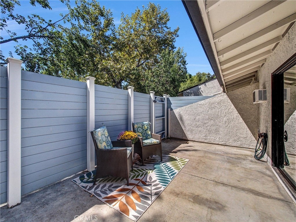 Photo of Listing #PW25218133