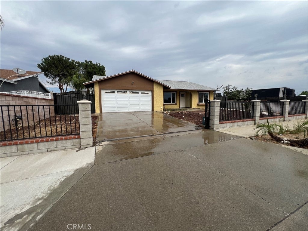 Photo of Listing #IV25222187