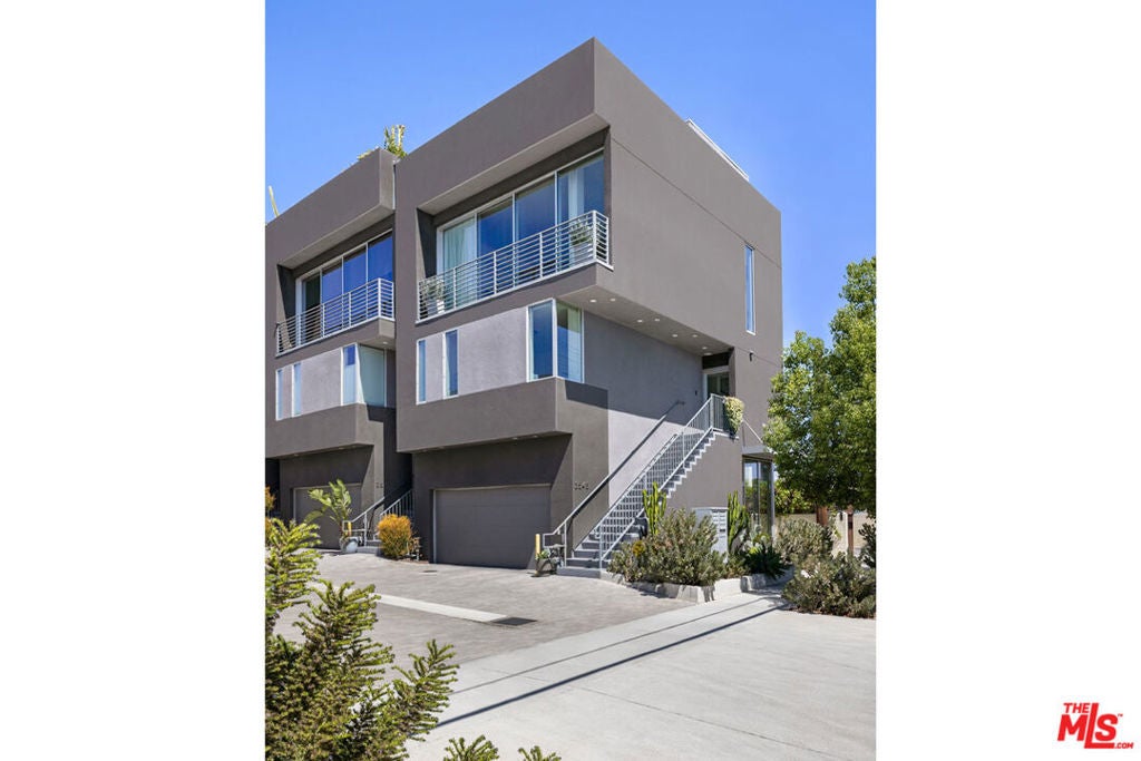 Photo of Listing #25589613