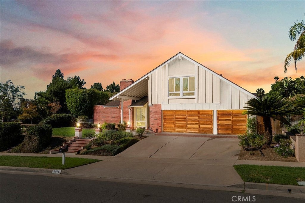 Photo of Listing #PW25222666