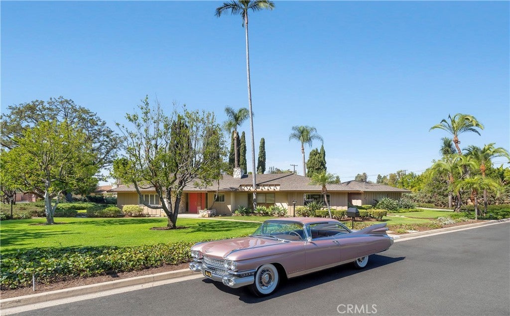 Photo of Listing #NP25222479