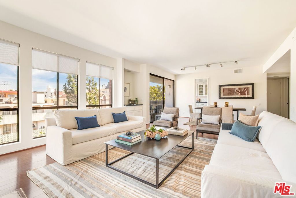 Photo of Listing #25595961