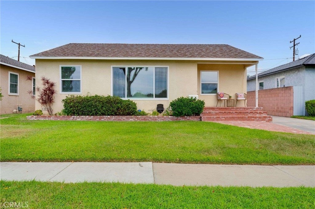 Photo of Listing #PW25223105