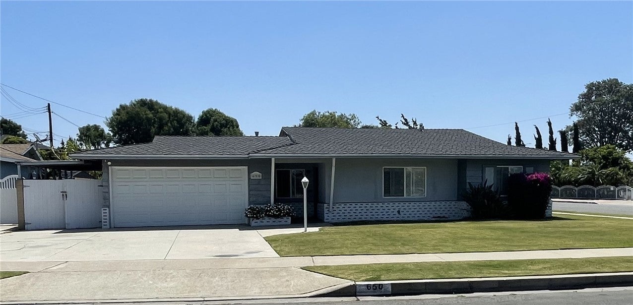 Photo of Listing #CV25223457