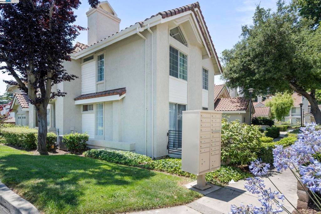 Photo of Listing #41112450