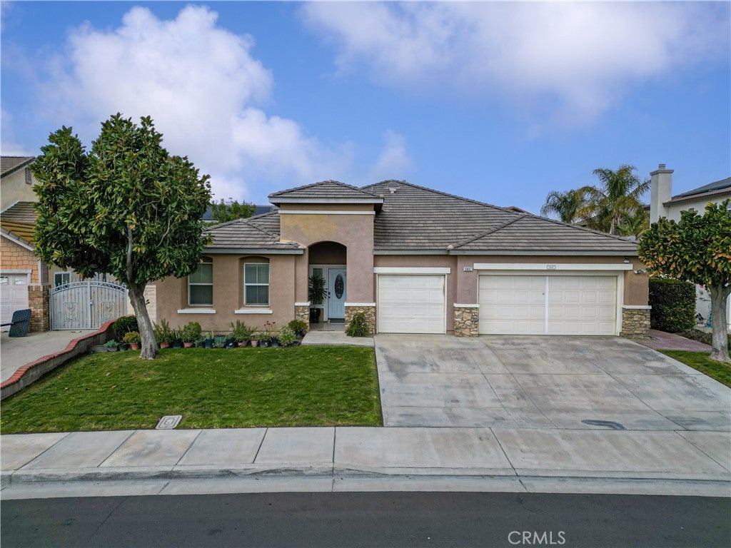 Photo of Listing #DW25223536