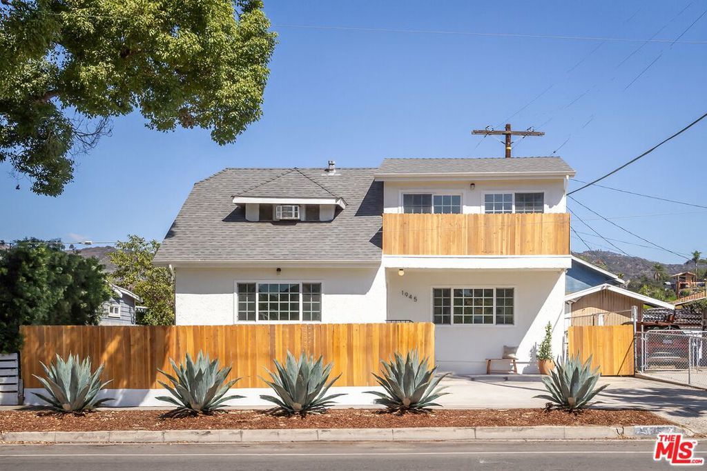 Photo of Listing #25596131