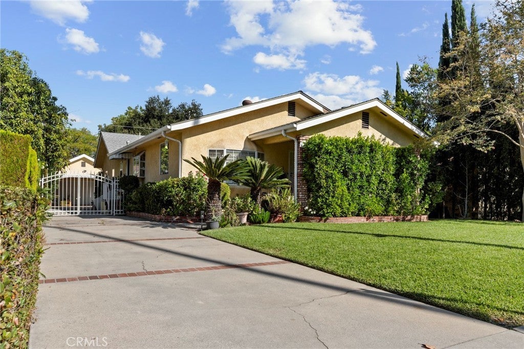 Photo of Listing #PF25222458