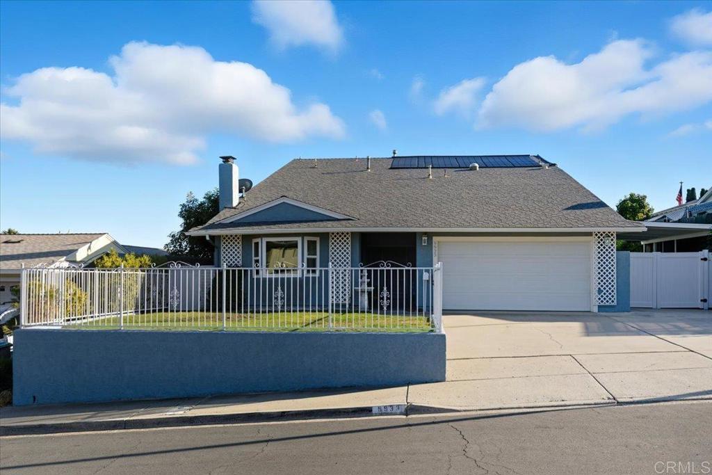 Photo of Listing #PTP2507277