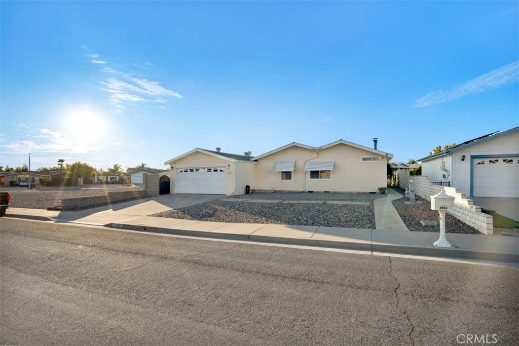 Photo of Listing #SW25224266