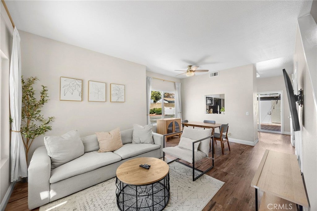 Photo of Listing #PW25222410