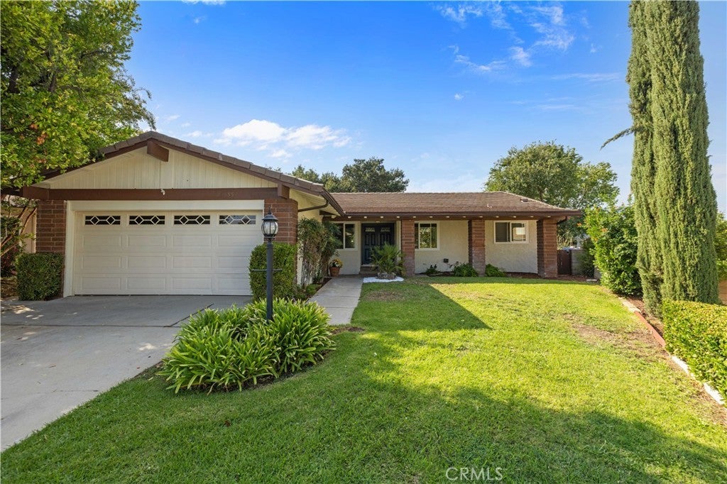 Photo of Listing #SR25224442