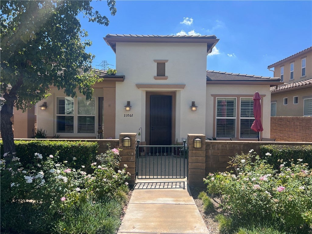 Photo of Listing #SR25224236