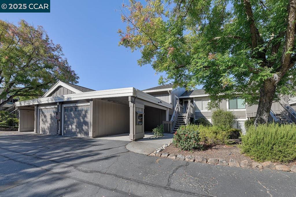 Photo of Listing #41112578