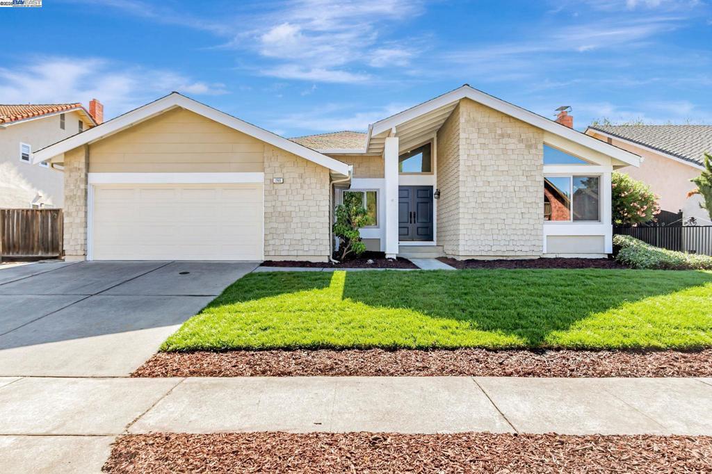 Photo of Listing #41112633