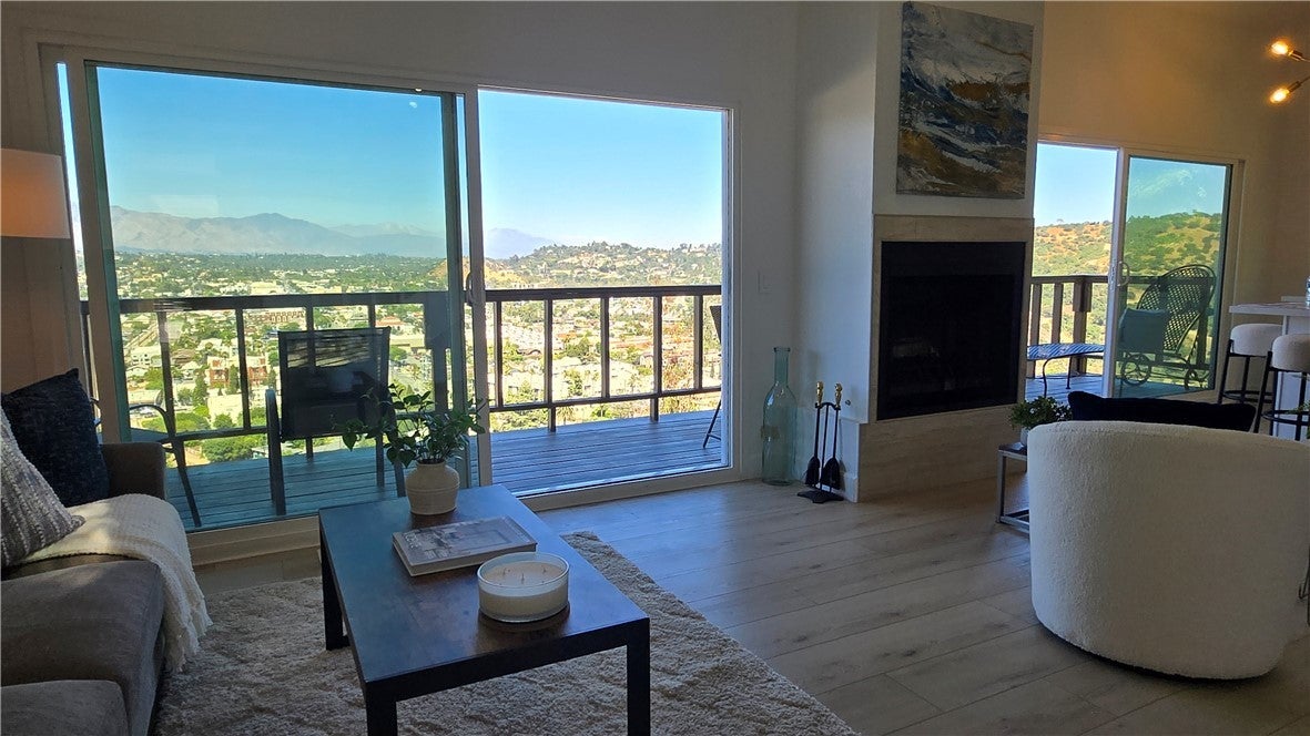 Photo of Listing #SB25225158