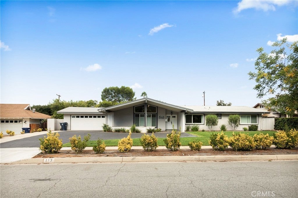 Photo of Listing #IG25223450