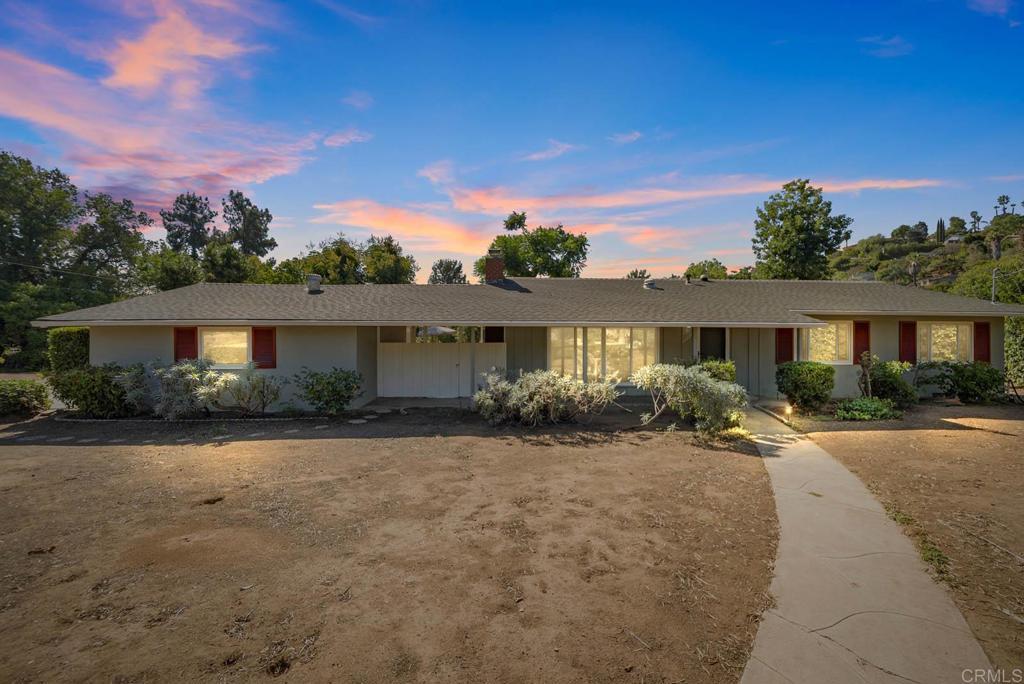 Photo of Listing #PTP2507343