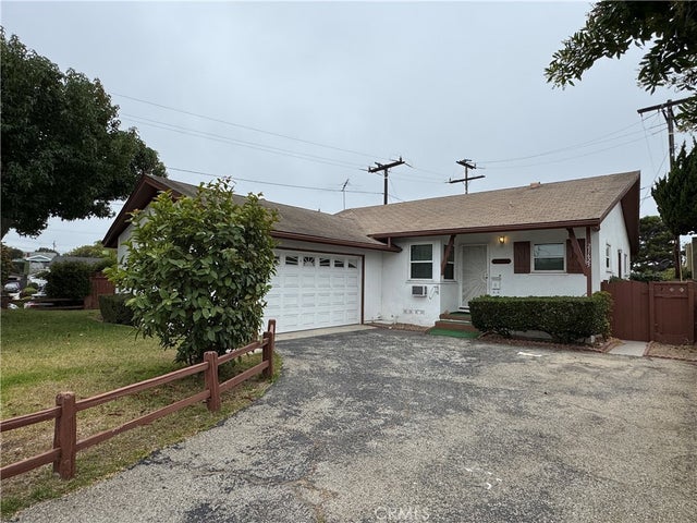 21625 Bernice, Torrance.