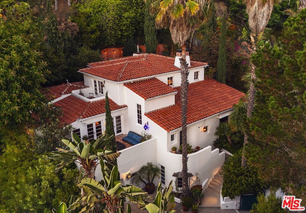 Photo of Listing #25596931