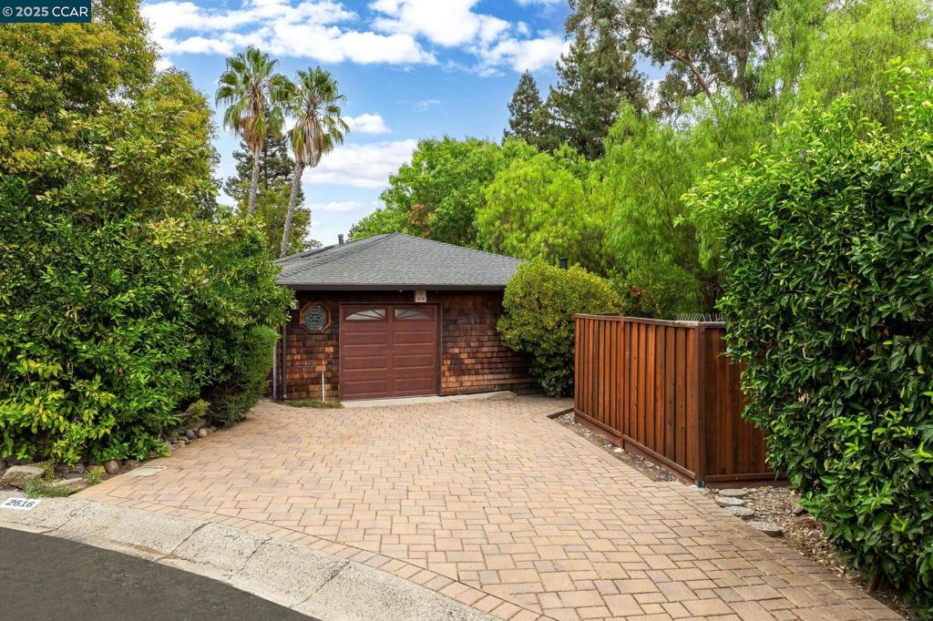 Photo of Listing #41112818