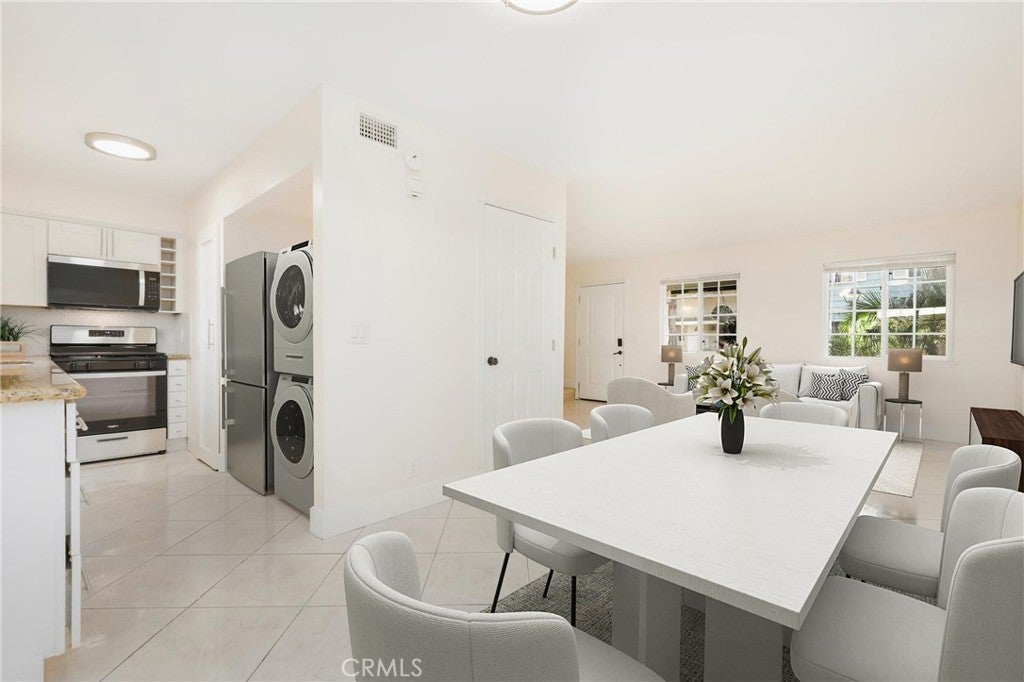 Photo of Listing #OC25224971