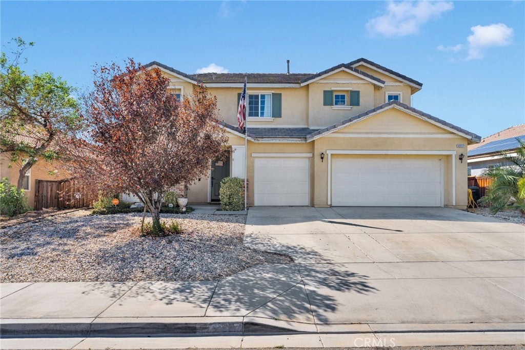 Photo of Listing #IV25225974