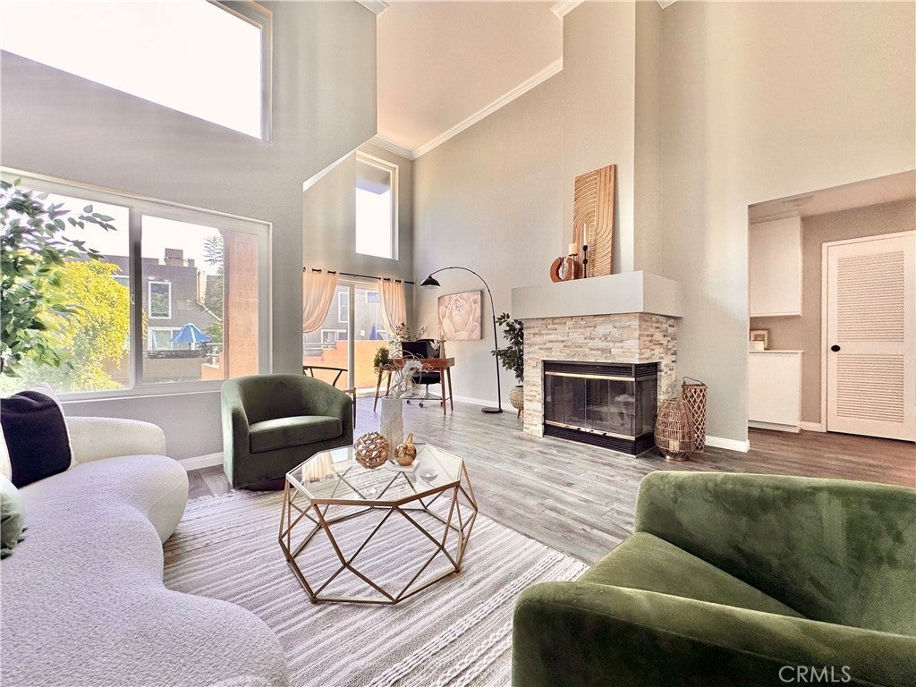 Photo of Listing #PW25225931