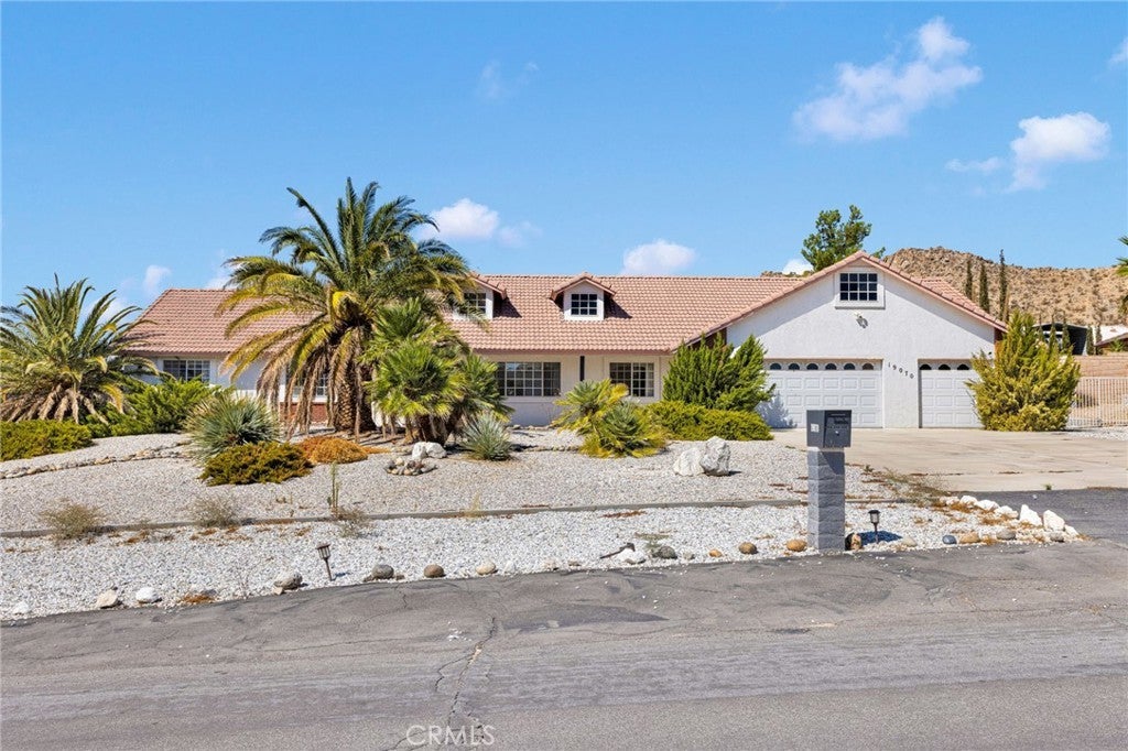 Photo of Listing #SR25222575