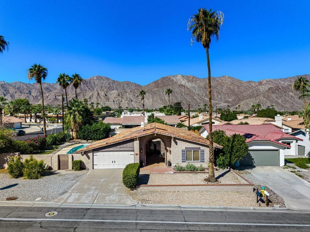 53495 Avenida Bermudas, La Quinta