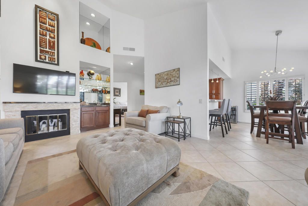 55174 Shoal Creek Creek, La Quinta
