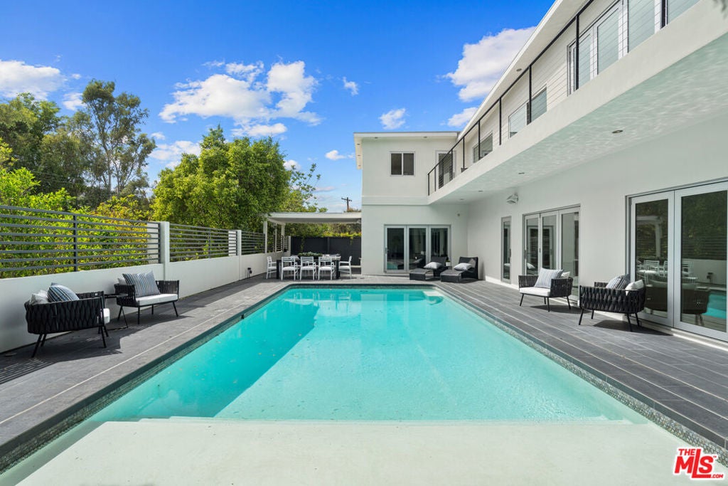 Photo of Listing #25597887