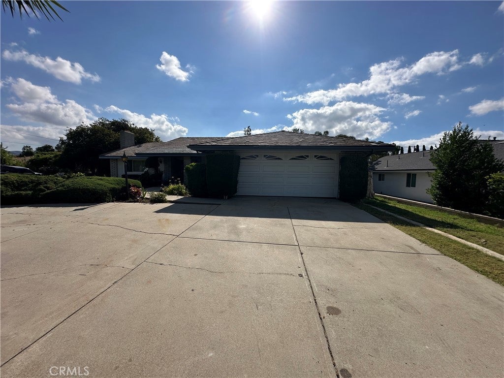 Photo of Listing #OC25160101